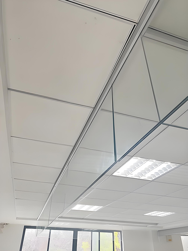 阎良玻璃阎良挡烟垂壁