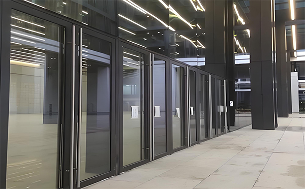 阎良玻璃地弹门