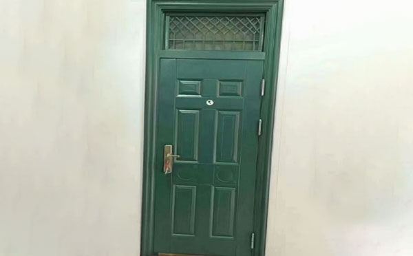 阎良学校教室门