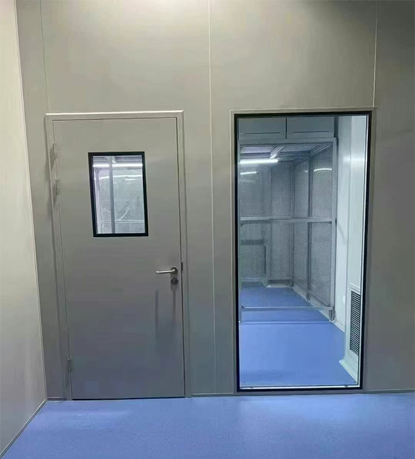 学校教学楼完成阎良防火门标准化安装 学校教学楼完成阎良防火门标准化安装